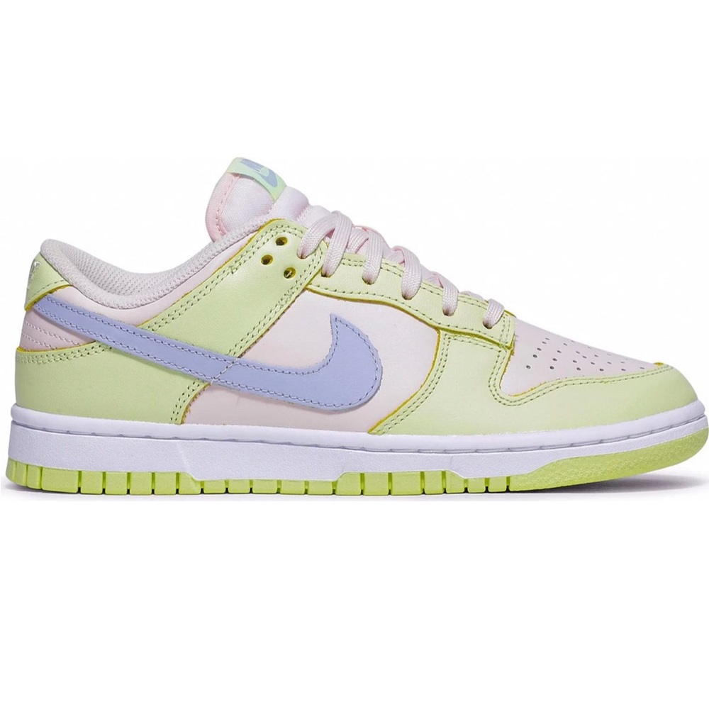 NIKE DUNK LOW